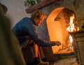 The fireplace is already burning, but there is still a lot to do: Harald in his new home in Valle Argentina.