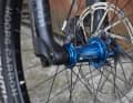 Fine Hoops carbon wheels with Acros 9teen hubs are fitted to the top model.