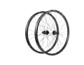 With the Beast XC 30, the lightweight construction specialists from Dresden speak a clear language. The large inner rim width (30 millimetres) ensures plenty of comfort and traction, while high-quality DT Swiss 240S hubs guarantee durability. The tip for heavy riders, because the 1567 gram wheelset has no weight limit!