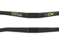 But the real centrepiece of the Fabio Wibmer series from SQLab is the handlebar. 800 millimetres wide, seven degrees backsweep, 235 grams light but also 220 euros expensive.