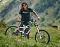 Ptor with his vintage downhill bike: "It's the experience that counts, not the show, not the equipment."