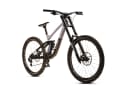 Cube Two 15 Race: The Cube Two 15 Race was designed for coil shocks and is therefore only available with them. The steering angle can be adjusted by 0.5 degrees.