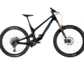Das Topmodell Range C1 mit Fox Factory-Gabel und Sram X01 Schaltgruppe kostet 9999 Euro.