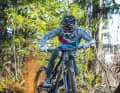 Durch Kurven shredden, dass der Dreck spritzt und die Kette schlackert. Der Deutsche Enduro-Meister Texi hat seinen Favoriten gefunden.