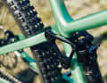 The Asco and Celos models differ only in their shock stroke, which determines the spring travel of 120 and 130 millimetres respectively. The installation length of the shocks and the bellcranks are identical.