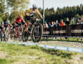 Rebecca McConnell (AUS) left nothing to chance. She led the entire XCO race and won with a gap of 40 seconds to the runner-up.