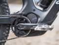 Shimanos EP8 schiebt das Canyon Spectral:On mit bis zu 85 Newtonmetern vorwärts. Der Antrieb sitzt leicht gedreht im Bike um vorne Platz für den Akku zu lassen.