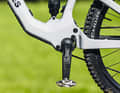 With the Bikedrive Air, the Swiss company Maxon has a particularly inconspicuous motor in its programme. Weight: 2.02 kg (EMTB laboratory measurement), torque: 40 Nm (manufacturer's specification).