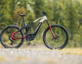 Haibike All Mtn CF SE // Bosch Smart System (750 Wh) // 8799 euros // 24.96 kg (size L) // 29 / 27.5 inch // 160 mm 