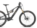 Minimal-Assist-E-MTB Rotwild R.E 375: Pro The noble forge from Hesse only sells e-bikes. The Shimano EP8 of the R.E 375 has two riding profiles: So it can be ridden as a minimal assist or, if required, as a full assist - but then the 375 watt-hour battery is empty in no time. The bike (170/160 mm) rolls on 29-inch wheels. Weight: from 21.4 kg. Price: 9499 euros 