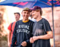 He's laughing: Thomas Genon joined the starting field for the District Ride at the last minute. Here with Swiss rider Lucas Huppert.