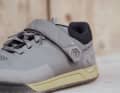 The classic fastener: a combination of lacing and Velcro 
