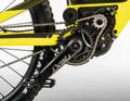 Unusual design: A completely new system was concealed behind the engine cover. The engine was decentralised and the chain was deflected via a drive sprocket.