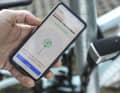 Die Handsfree-Funktion kann in der App feineingestellt werden. Ab welcher Entfernung zwischen Handy und Schloss soll das Bordo automatisch öffnen.