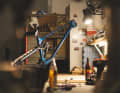 Mit dem Trailbike I-Train bringt Metzner sein zweites Serien-Bike auf den Markt. Die Eckdaten des Bikes: 140 Millimeter Federweg, ein Viergelenk-Hinterbau und 29er-Laufräder. Klingt nach einem gewöhnlichen Trailbike – zumindest was die Fakten angeht.