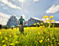 ... die mit dem E-Mountainbike ausgiebig rollen wollen...