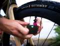 Mount and off you go. A maximum of 100 psi should be possible for two tyres.