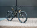The top-of-the-range PL Carbon Pro model is available with either a 600 or 800 battery.