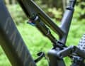 Am Heck des Neuron:On CF 8 sorgt ein Fox Float DPS für Komfort und Traktion.