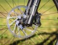 With a diameter of 220 millimetres, Canyon installs the largest brake discs in the test field.