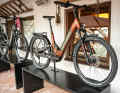 The MTC 100 Wave combines the comfort of full suspension with an explicitly low step-through.