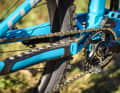 Dank Kettenführung und Bashguard ist das Cube Stereo One 77 Race bestens für den Enduro-Einsatz gewappnet.