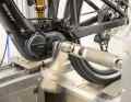 In addition to countless hours on the trail, we have also subjected each motor to an extensive test procedure on the roller dynamometer. The precisely comparable measured values help us to categorise our practical experience accurately and draw an exact picture of the drives.