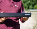The SRAM drive system works exclusively with SRAM’s own batteries. There are two models to choose from, with capacities of 630 or 720 Wh. The smaller of the two SRAM batteries weighs 3.1 kilos and is very compact.