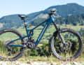 Propain Ekano CF, our test bike. Its name, appearance and handling suggest a clear similarity to the Ekano AL 2, which, with its generous suspension travel, makes for an extremely successful e-freerider.