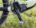 The Santa Cruz Heckler is still fitted with the older Shimano EP8. It's nice and light and easy to modulate, but not quite on a par with the competition in terms of performance.