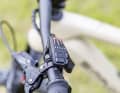 The Bosch motor is operated via the classic LED remote. A Kiox display is optionally available in the configurator.