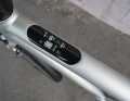 Everything inside, everything clearly visible: the display window in the top tube.