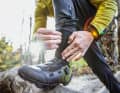 1. grippy tread belongs to winter shoes like mulled wine at the Christmas market. Even racing cyclists rely on MTB models in winter. 2. a high shaft is the most effective remedy against damp feet. Put your trousers over it and the hatch is sealed. 3. twist fasteners can also be easily operated while riding. This makes it easier to strike a balance between better circulation and a tight fit.