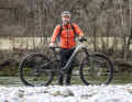 Franz Fischer - As an occasional e-biker, the 50-year-old likes things to be traditional. Not only because he still regularly sits on his mountain bike without motor assistance, but also "because I like to have things in my own hands". The automatic gears trigger too many gear changes for him: "When I shift gears myself, it feels much smoother to me. His test conclusion: "Sram is easier to operate, but Shimano shifts better."
