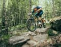 On the trail, the potential of the rigid rear really becomes apparent.