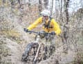 Soaked trails, mud and icy temperatures: If you want to protect your expensive mountain bike in the winter months, you have two options: a cheap winter bike or a robust carefree bike. BIKE presents four robust models in laboratory and practical tests.