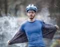 Eleven long-sleeved shirts for cold days in extensive laboratory and practical tests