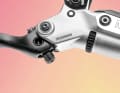 The Maven sets the bar high in terms of adjustment options: lever travel and lever width cover practically all preferences.