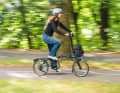 Mit seinen kleinen Laufrädern lässt sich das Brompton sportlich und agil fahren.