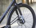 Vorne verbaut Bulls eine Gravel-Gabel aus Carbon um Gewicht zu sparen.
