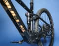 The rear suspension of the Sonic Evo AM provides 140 millimetres of travel.