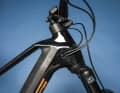 Practical: A headlight can simply be connected to the bike via the Monkey Link interface on the handlebars and is then supplied with power from the battery.