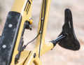 Easy to maintain: brake lines and shift cables run externally under the concave top tube.