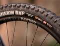 We have high praise for the choice of tyres. The Maxxis combination with high-quality triple compound and plenty of puncture protection (EXO+) is unrivalled in this price class.