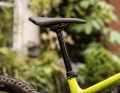 Also good: the in-house telescopic seatpost offers an extremely large adjustment range with 190 millimetres of travel. This provides great legroom on steep descents and increases riding safety.