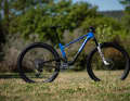 The Scott Spark RC Team Issue is available for €7,299 in this awesome colour, amongst others.