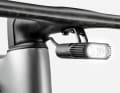 As with its predecessor, the US company offers the marathon bike with so-called "SmartSense". In addition to a front light from LightSkin...