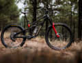 The Bad Habit is not a further development of the Habit or the Habit LT - it is a new platform in its own right. Cannondale has positioned it between the massive Jekyll, the thickest enduro bike in the portfolio, which is even available in a downhill version, and the classic Habit trail bike.