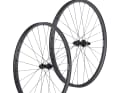 The carbon layup is designed for a balanced combination of high rigidity, low weight and controlled compliance.
