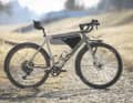 Vom Winter in den Frühling: Das Canyon Grizl CF 8 W/Eclips Gravelbike hält im Dauertest tapfer durch.